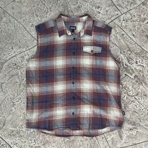 Patagonia brown and blue plaid flannel vest
